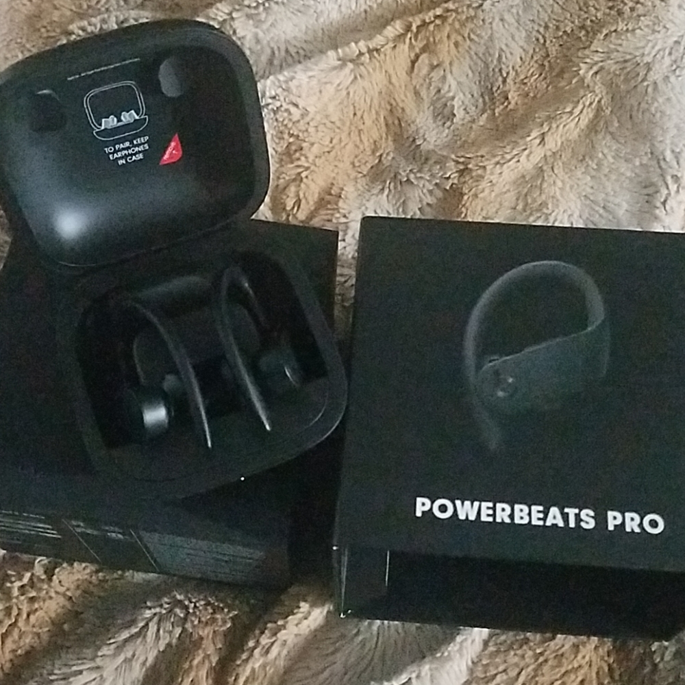 POWERBEATS PRO